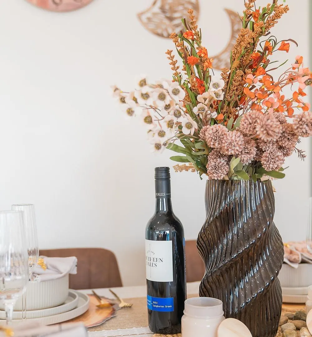 Heart Of Adelaide City Apartment